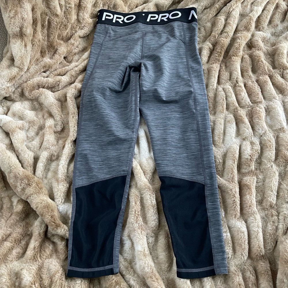 Nike Pro Spandex Pants - Picture 3 of 5